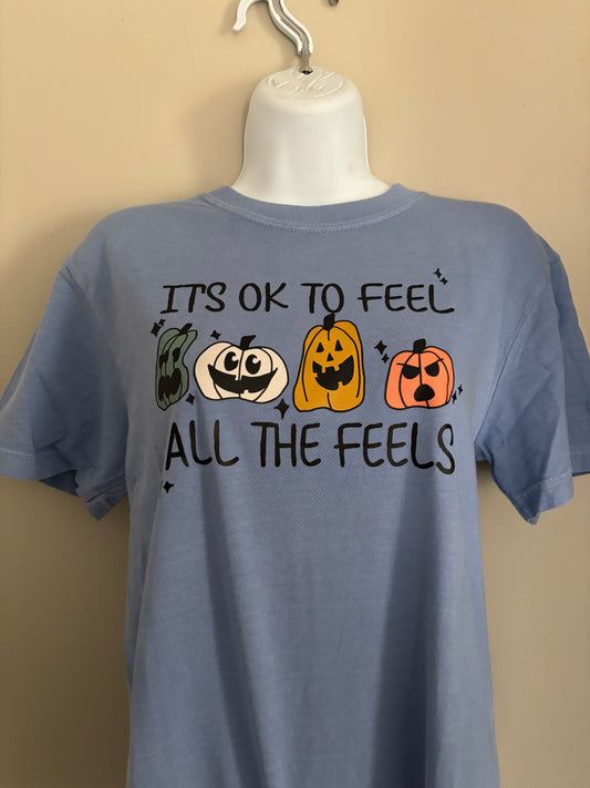 Feel the Feels | Graphic T-shirt